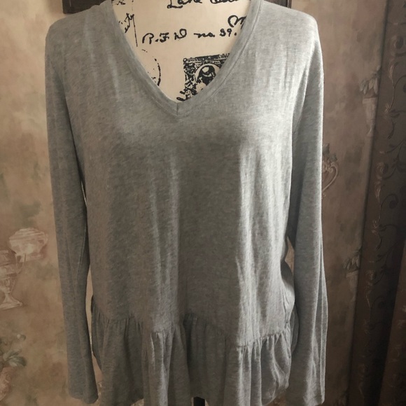 CASLON PEPLUM TOP. LIGHT GREY NWT - Picture 3 of 5